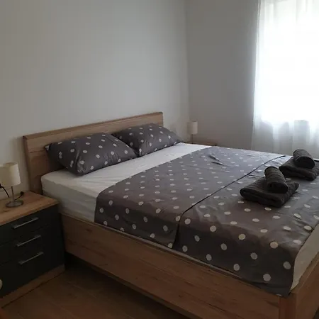 Lucky Apartment