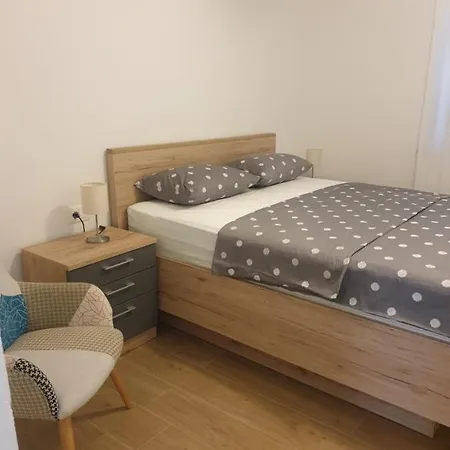 Apartment Lucky *